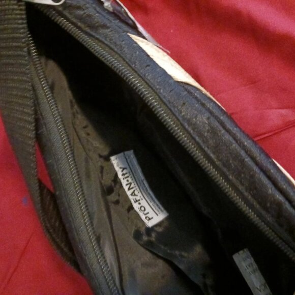 Licenced NFL New Orleans Saints Womans Black and Gold Shoulder Bag with Tag - Picture 6 of 6